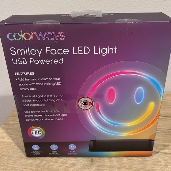 Colorways Smiley Face LED Night Light Room Wall Decor - Picture 2 of 4